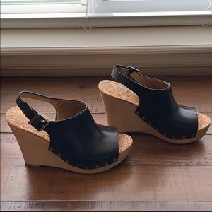 Sam Edelman Camilla black leather wedge size 7.